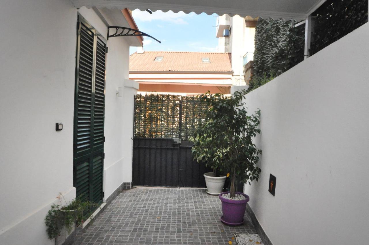 Brenta 12 Bed & Breakfast Messina Dış mekan fotoğraf